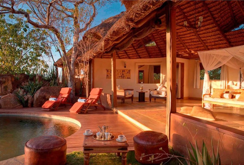 Luxury Kenya Holidays 2026: Top High-End Safaris, Lodges & Beach Escapes
